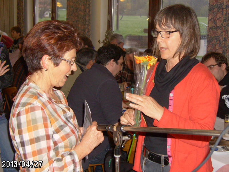 Helga Schnaufer   Sportabzeichen Gold 15